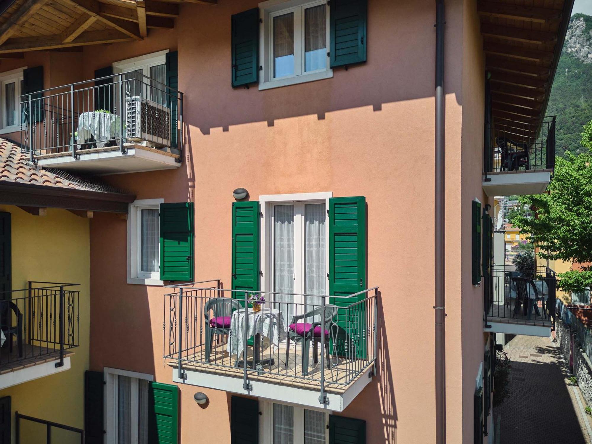 ריבה דל גארדה Bella Villa Apartments מראה חיצוני תמונה