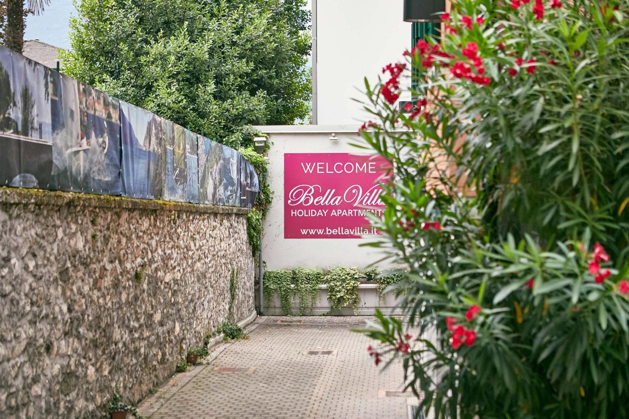 ריבה דל גארדה Bella Villa Apartments מראה חיצוני תמונה